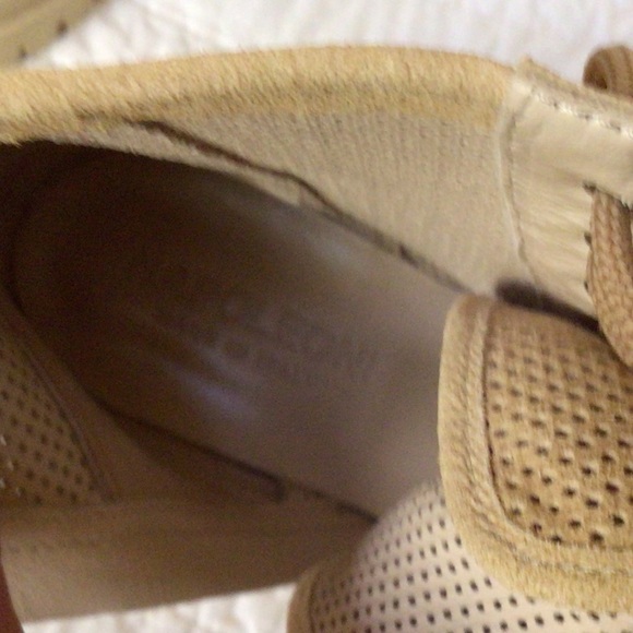 NAPOLEONI Beige Made In Italy Suede Perforated Laced Up Booties, NEW, 39 - Picture 7 of 10